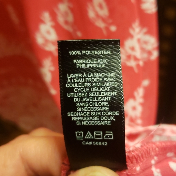 🩴🏖👟Express Shear Summer Top NWOT - Picture 5 of 6